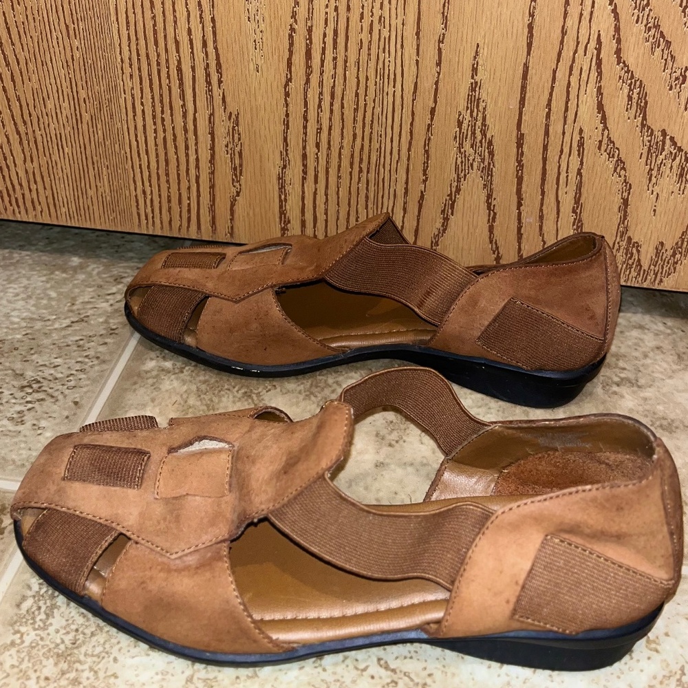 Flexation by Aerosoles Women’s Brown Leather Fisherman Casual Sandals Sz-7